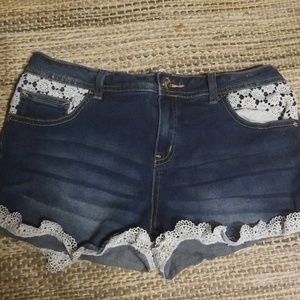 Justice Girls Lace Denim Shorts size 16 1/2